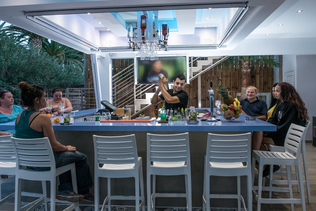 Kastro Beach Apartments มาเลีย ภายนอก รูปภาพ