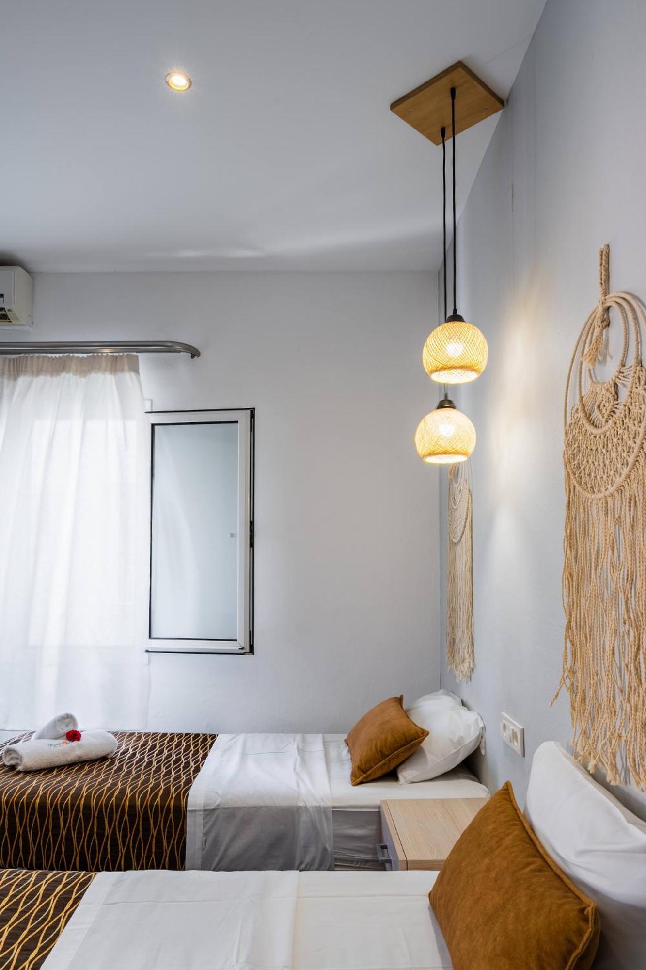Kastro Beach Apartments มาเลีย ภายนอก รูปภาพ
