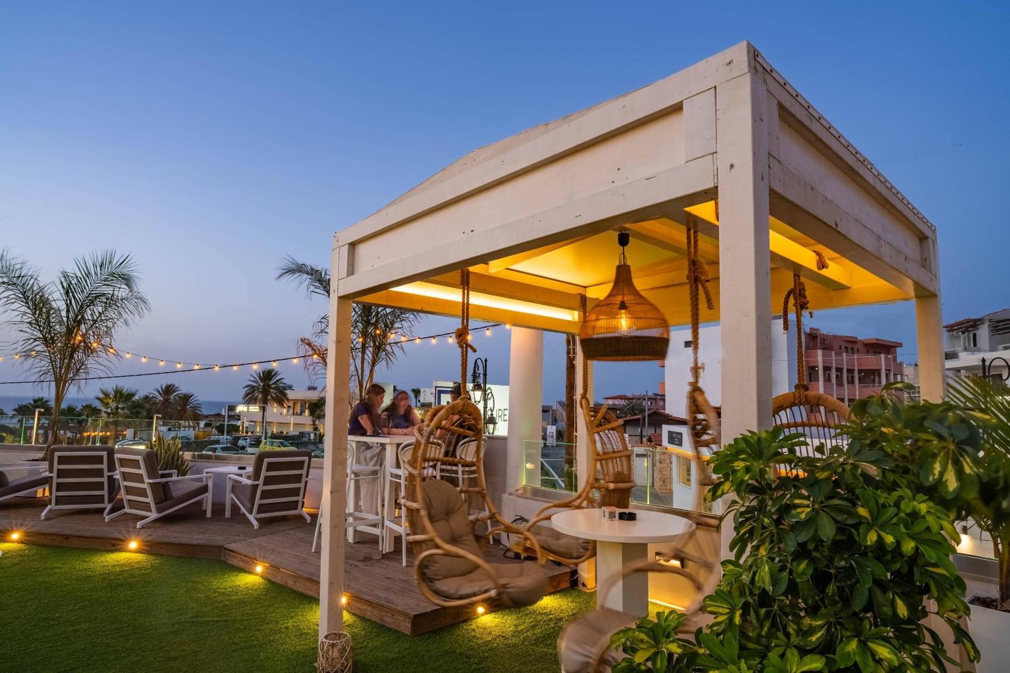 Kastro Beach Apartments มาเลีย ภายนอก รูปภาพ