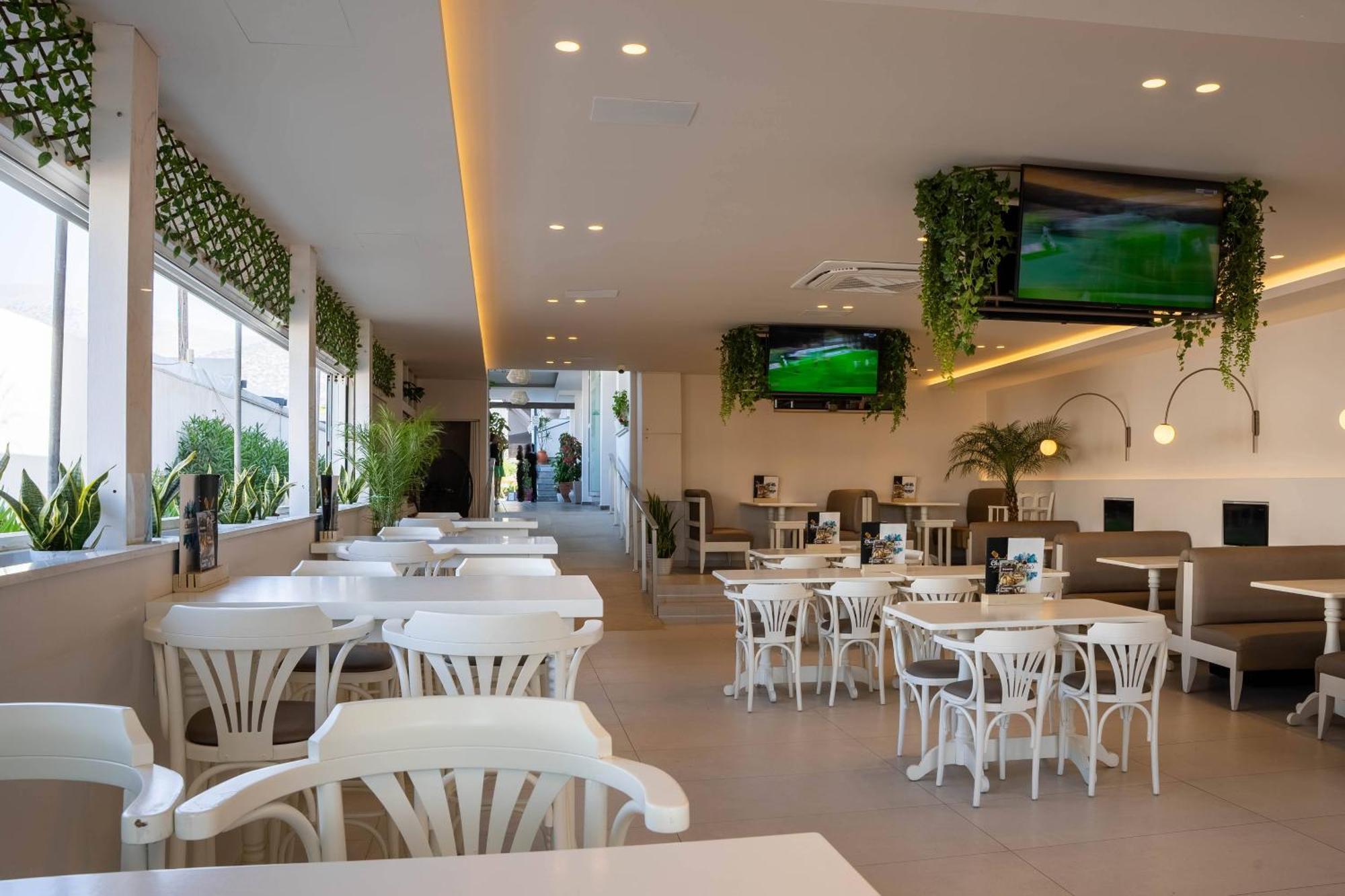 Kastro Beach Apartments มาเลีย ภายนอก รูปภาพ